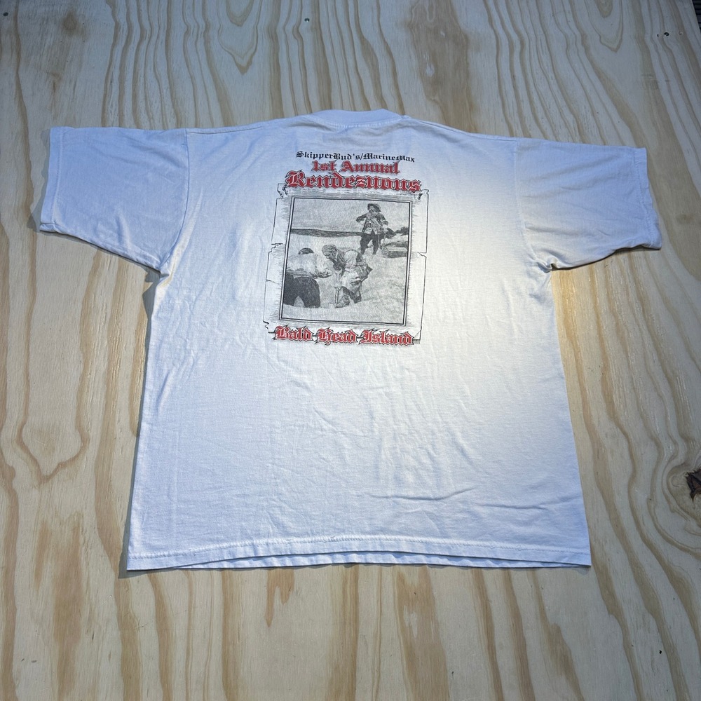 Vintage 1998 Pirates of the Cape Fear Bald Head Island Pocket Tee Large White